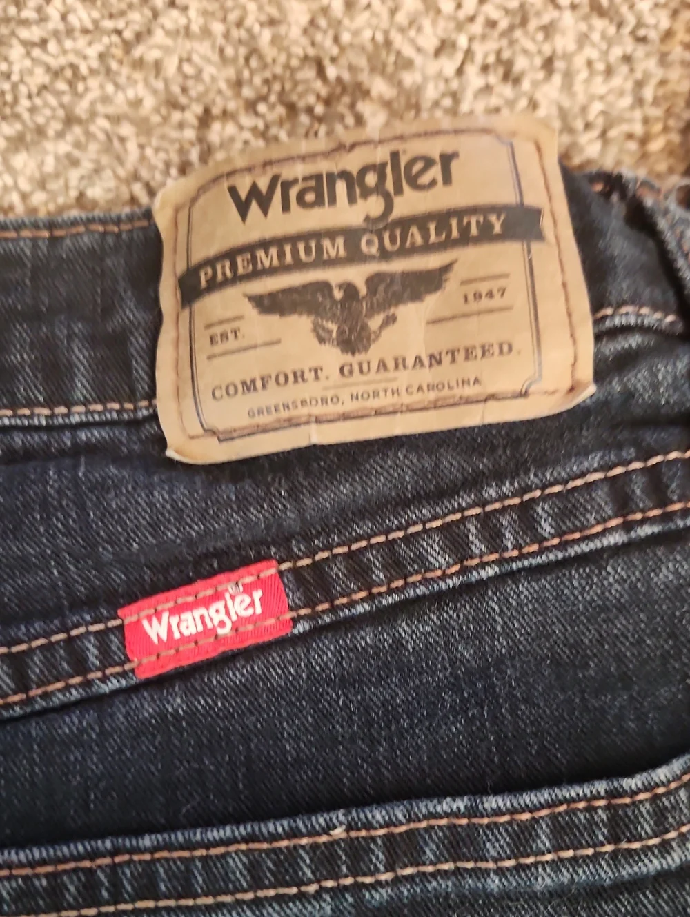 Wrangler - Regular Taper Men's Jeans - Size 32×32